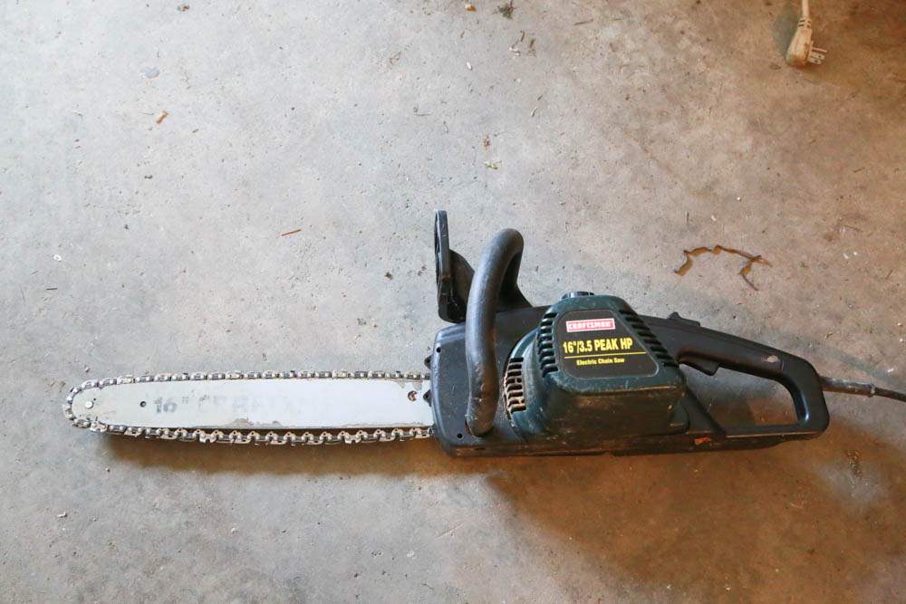 Craftsman 16 3.5 peak deals hp chainsaw